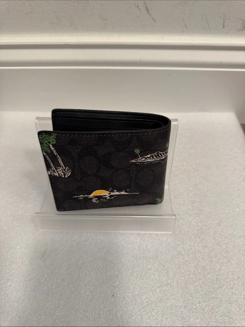 Coach mens 3 in 1 bifold wallet with surf palm tree print